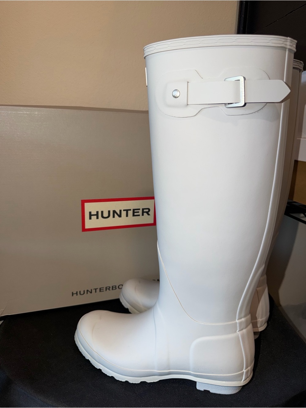 Hunter ❤️🔥 Original Tall Light grey Rain Boots - Picture 7 of 10